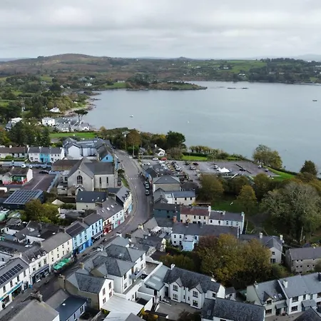 Number 3 Bank House Holiday home Schull