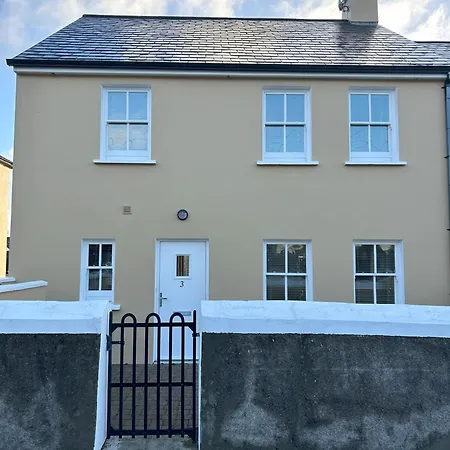 Number 3 Bank House Schull