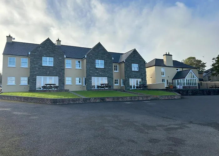 Number 3 Bank House *